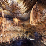 Grottes de Proumeyssac, Dordogne, draperie et concretion, grotte